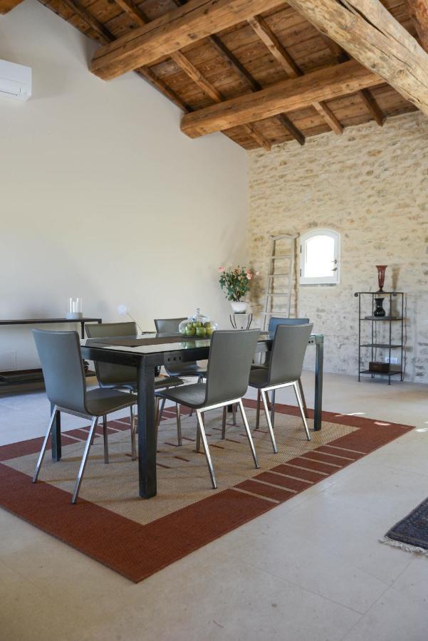 Bed and Breakfast La Bastide Neuve Жукас Екстер'єр фото